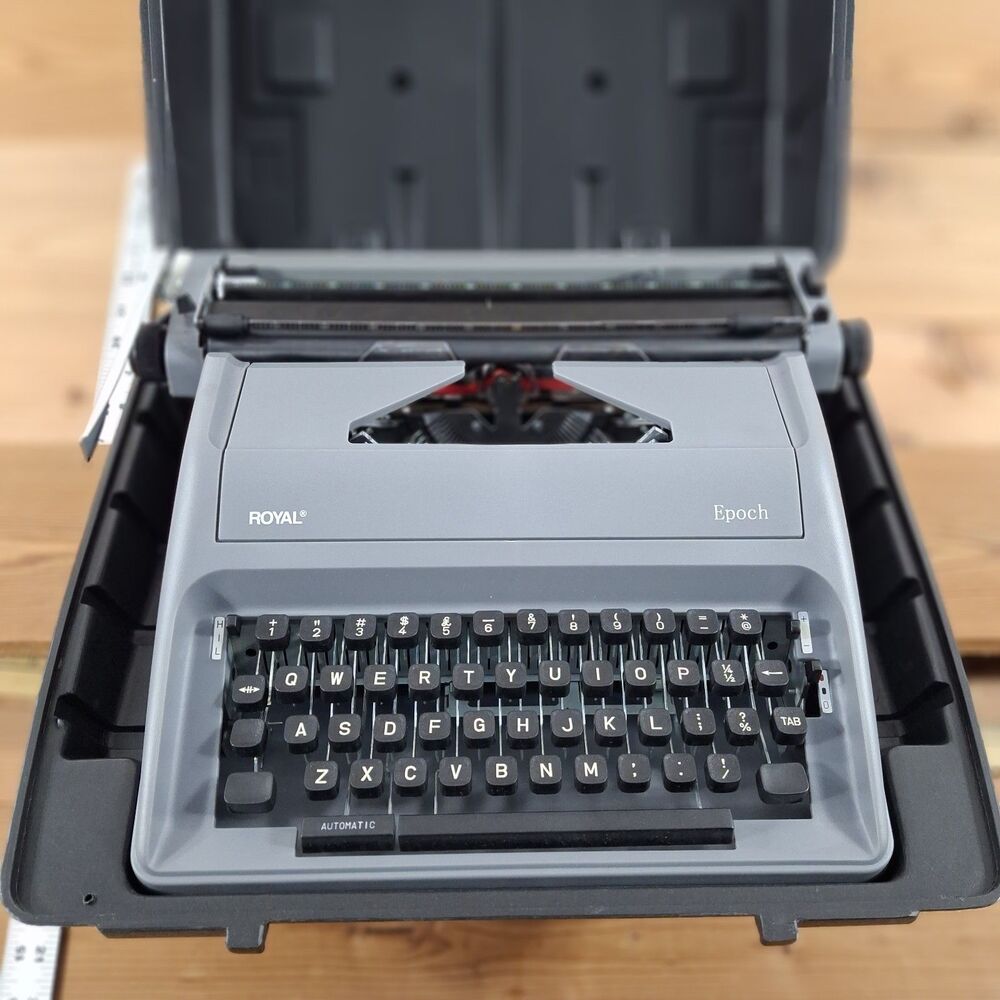 Vintage Royal Epoch Typewriter With Case
